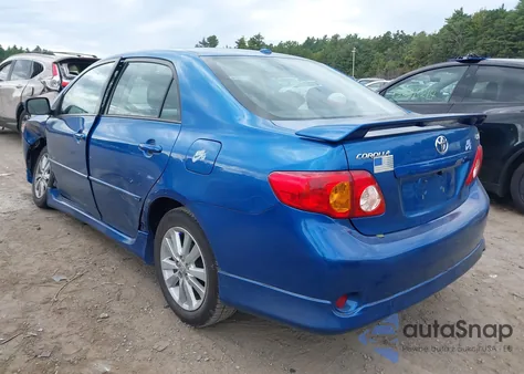 2010 Toyota Corolla S z USA, uszkodzony, nr VIN 2T1BU4EE1AC375654